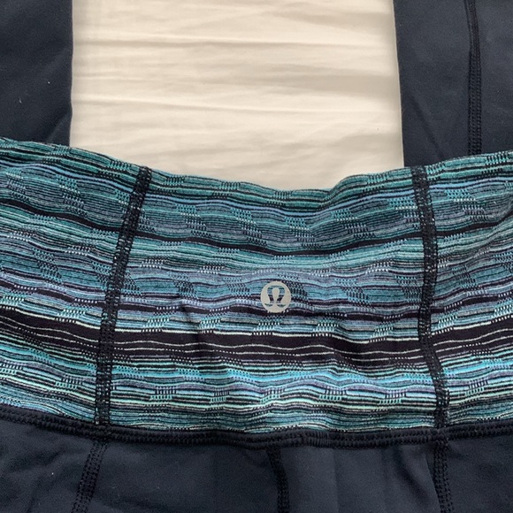 LULULEMON LEGGINGS - Picture 4 of 6